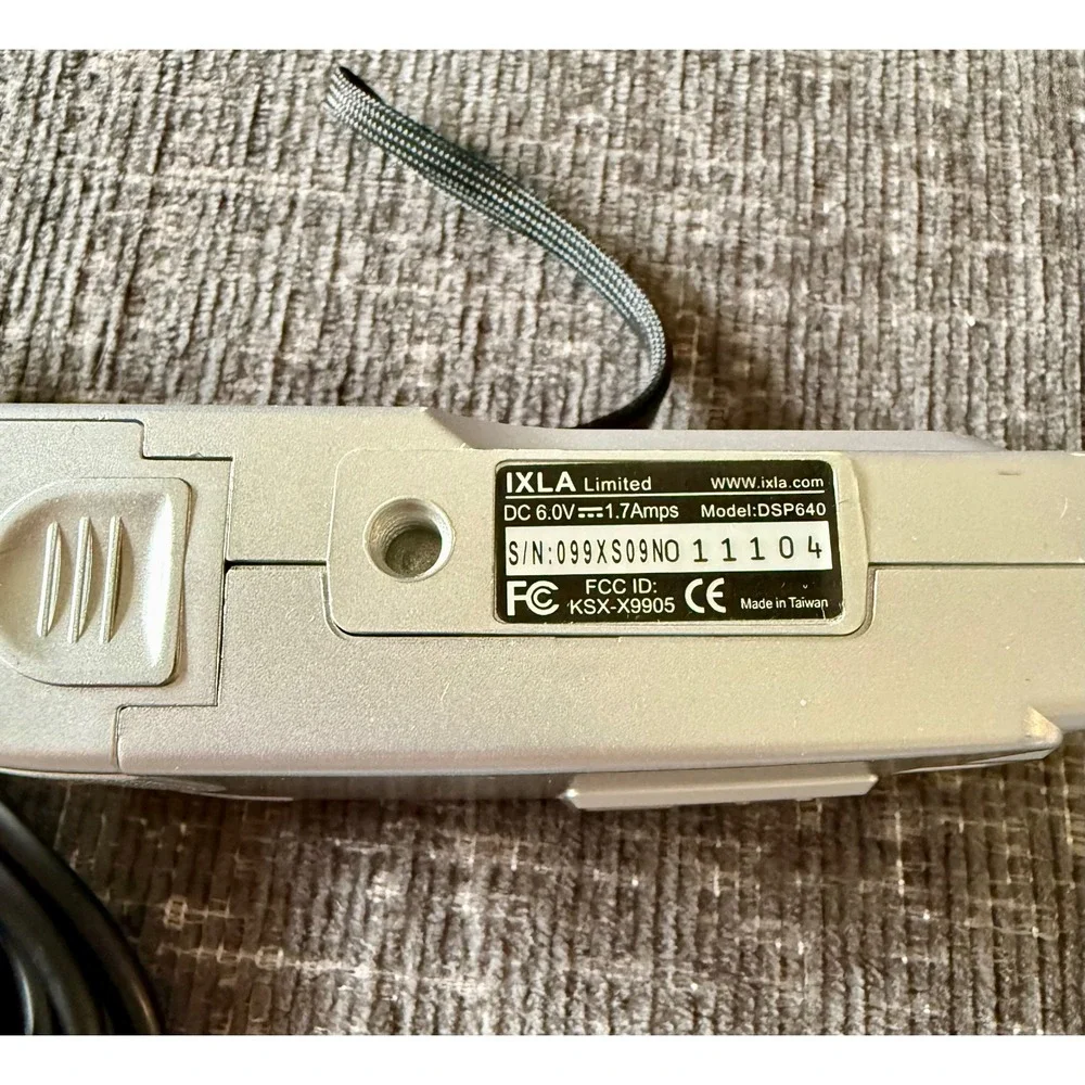 IXLA Digital Superpro 640 Camera Silver Excellent Vintage Y2K DSP640